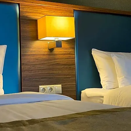 Barack Thermal And Spa Hotel 4*