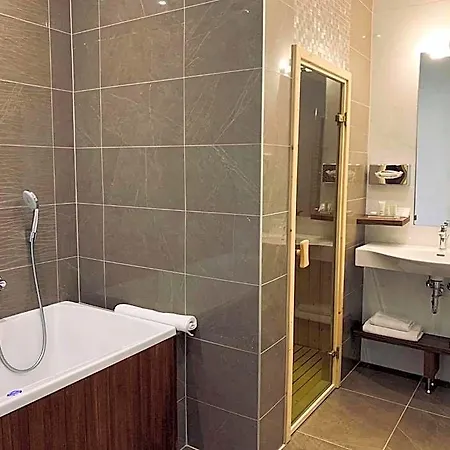 Barack Thermal And Spa 4*
