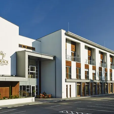 Barack Thermal And Spa Hotel 4*