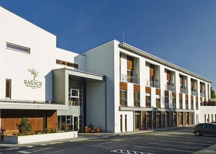 Barack Thermal And Hotel 4*
